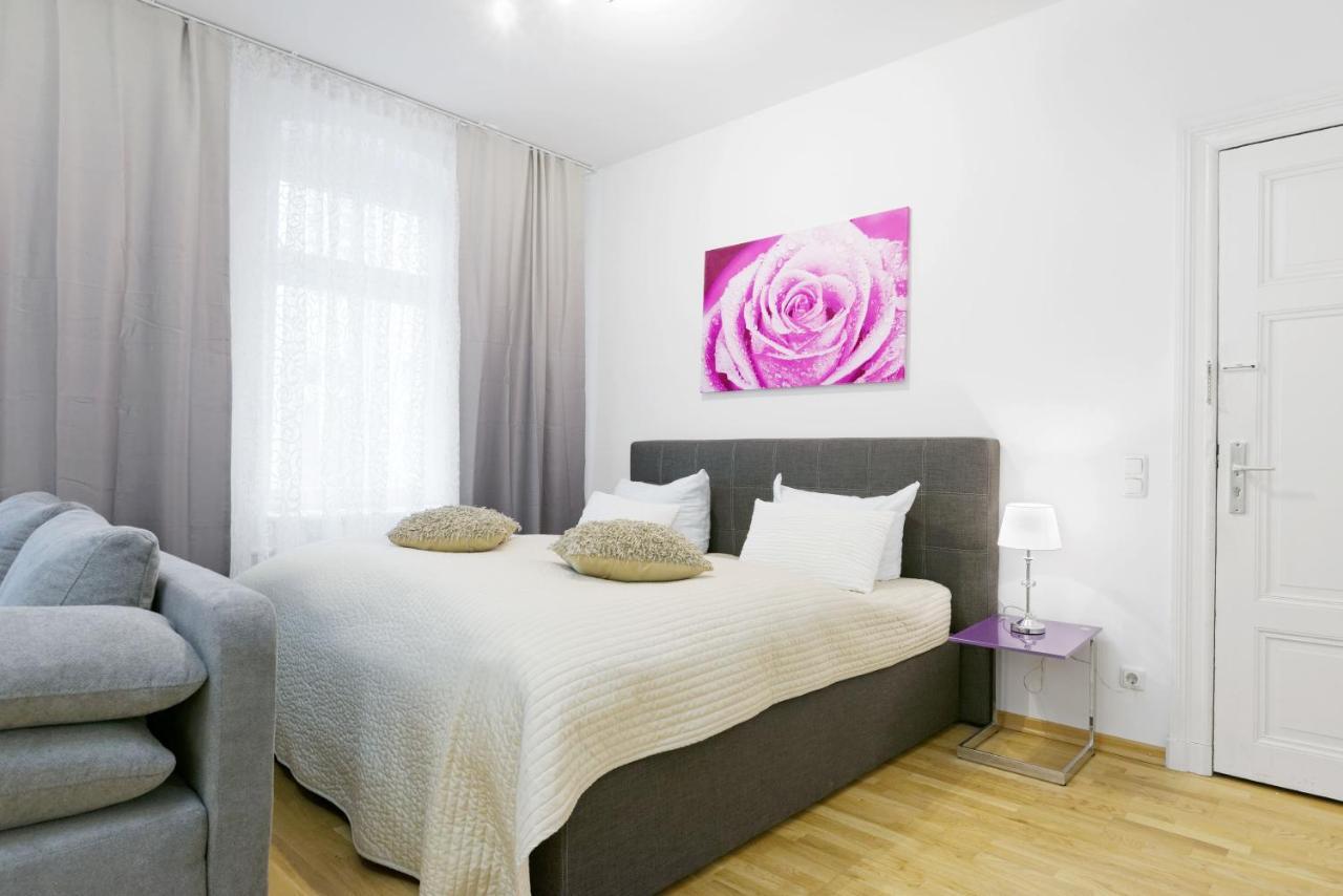 Grand Mitte Rosenthaler Platz Apartment *