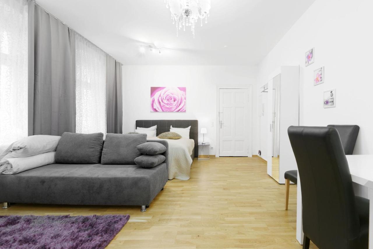 Grand Mitte Rosenthaler Platz