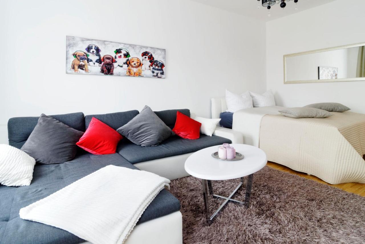 Grand Mitte Rosenthaler Platz Apartment *
