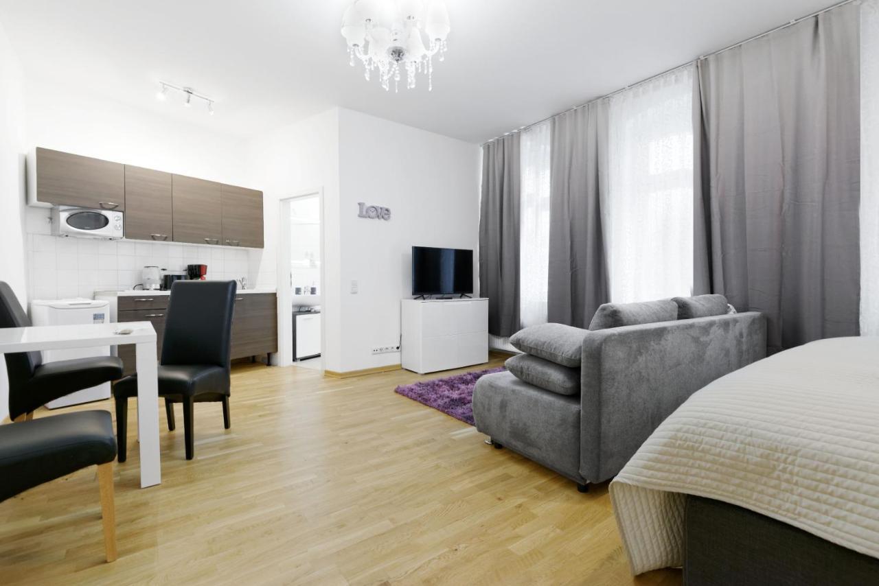 Grand Mitte Rosenthaler Platz