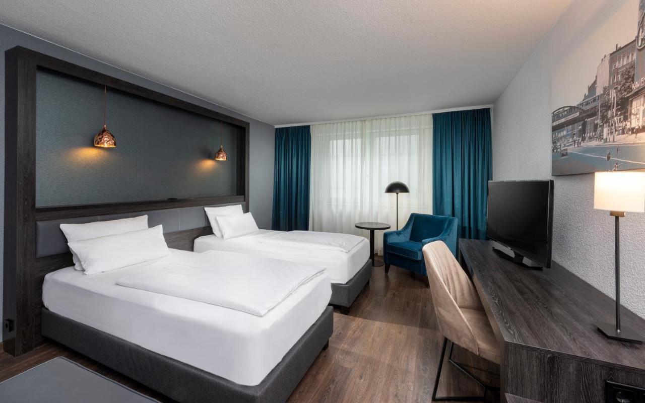 Hotel City East