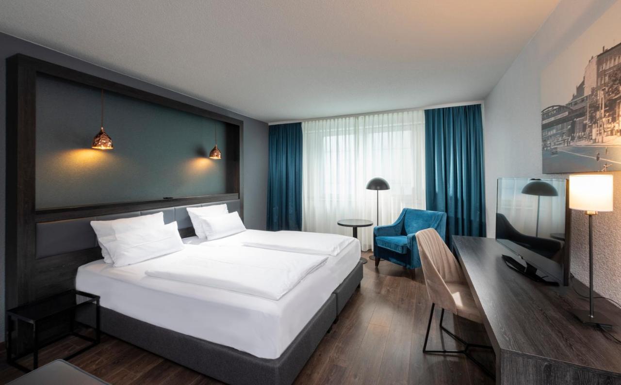 Hotel City East