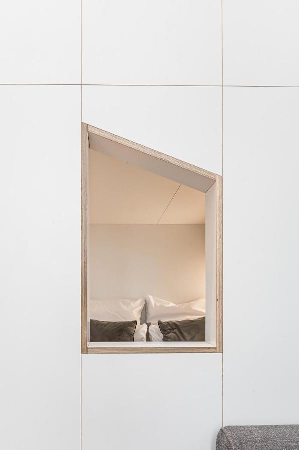 Apartment Stylish New Cube Loft Ii By Berlin-wall-apartments