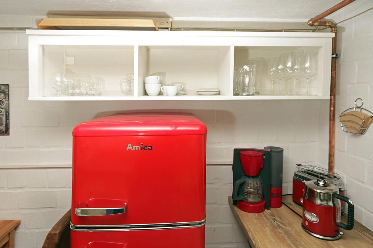 Cozy Souterrain-half-basement-apartment Included 2 Bicycles Apartment Berlin