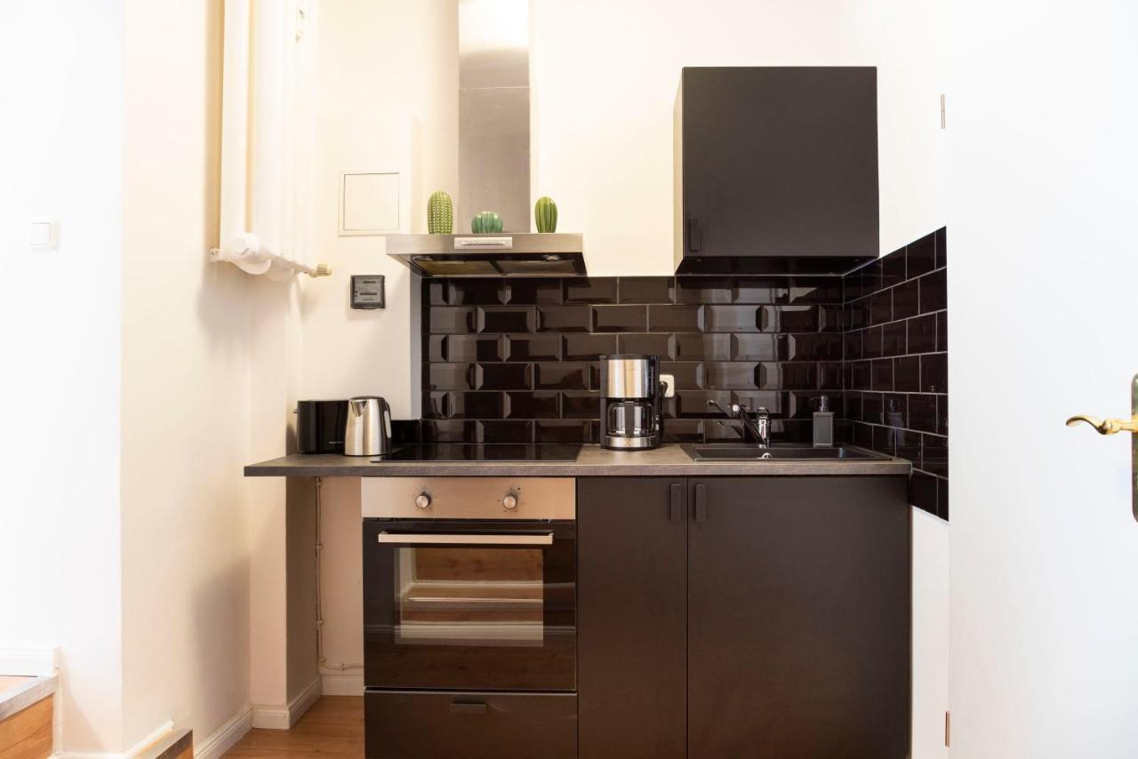 Spacious Loft Style In Willmersdorf Apartment *