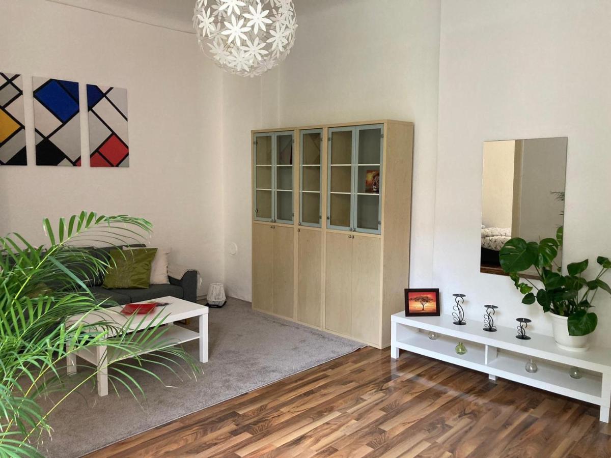 Ferienwohnung Am Schlosspark Charlottenburg *