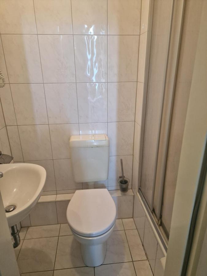 Am Stuttgarter Eck 2* Berlin