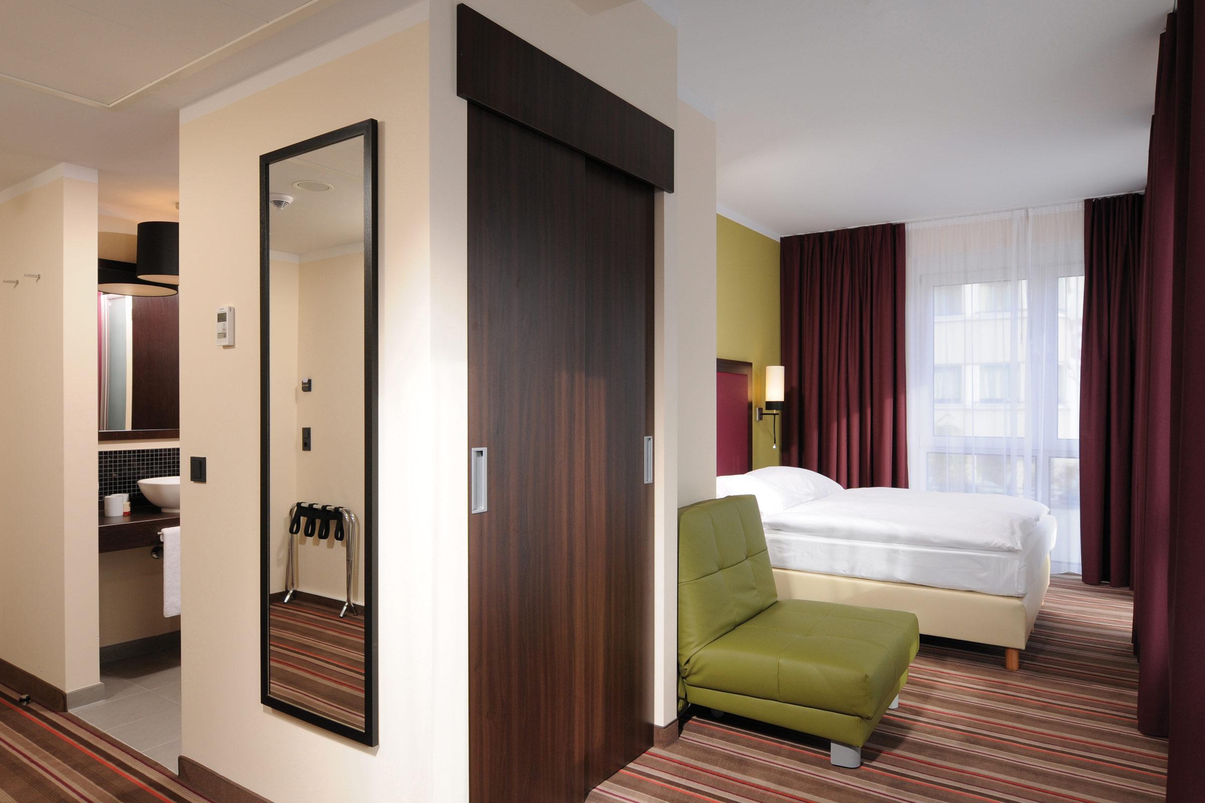Leonardo Hotel
