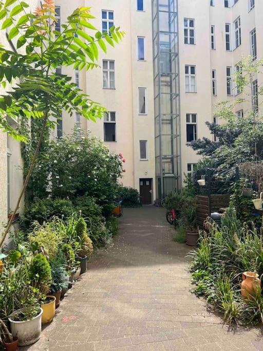 Wonderful Flat Near Ku'damm *