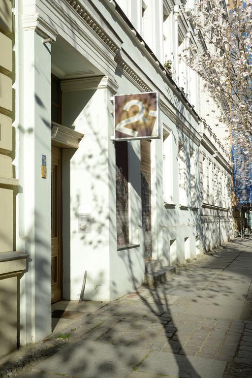 21 Mitte *
