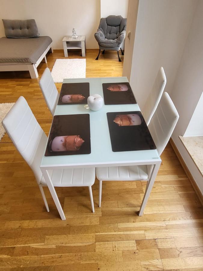 Apartment Pette C40 *