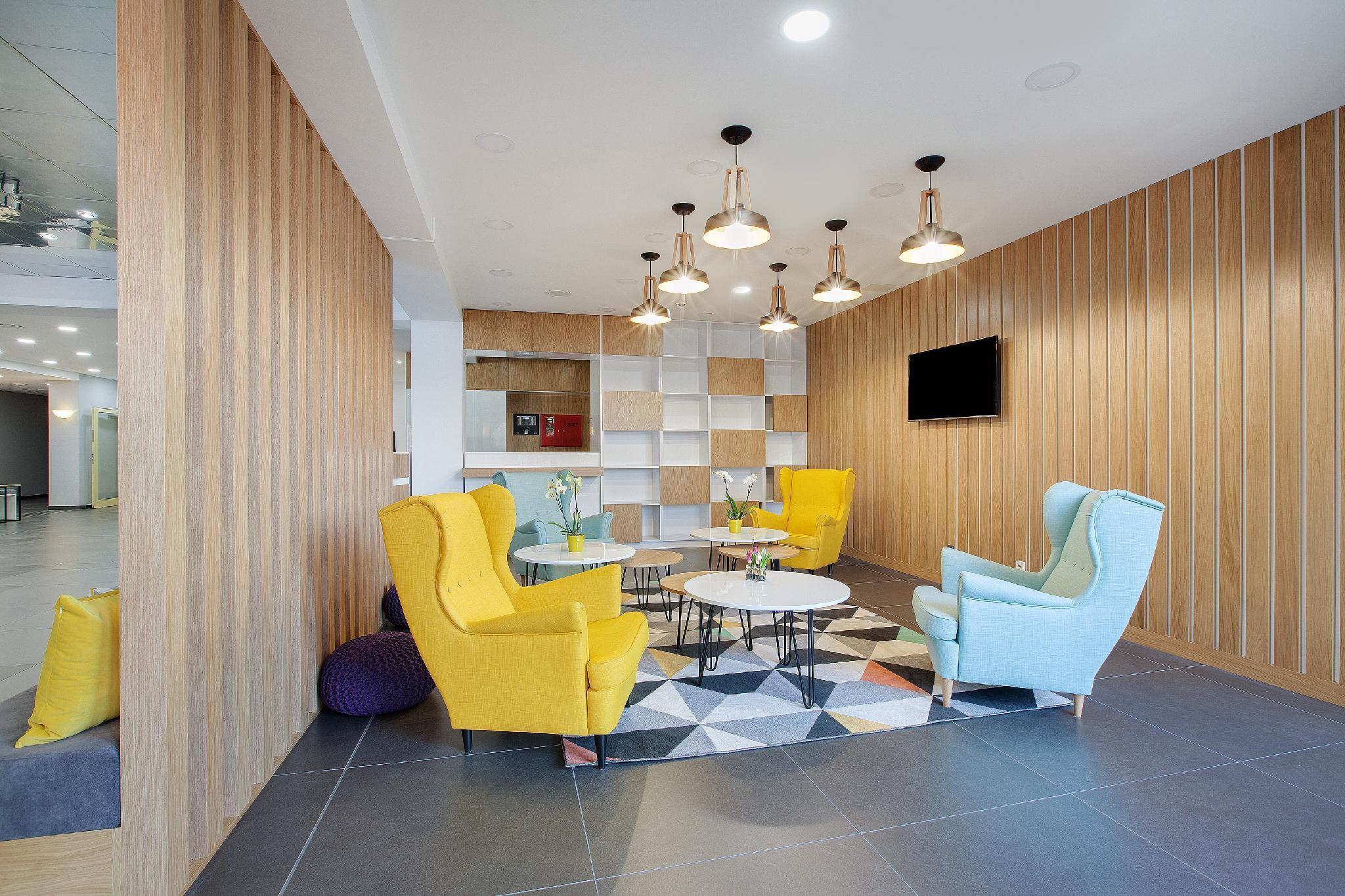 City East 4*
