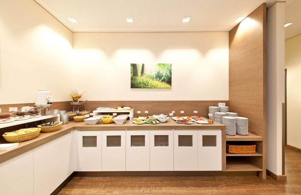 Hotel Garner - Charlottenburg, An Ihg