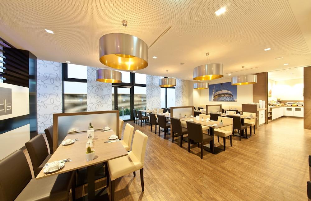 Garner - Charlottenburg, An Ihg 3*