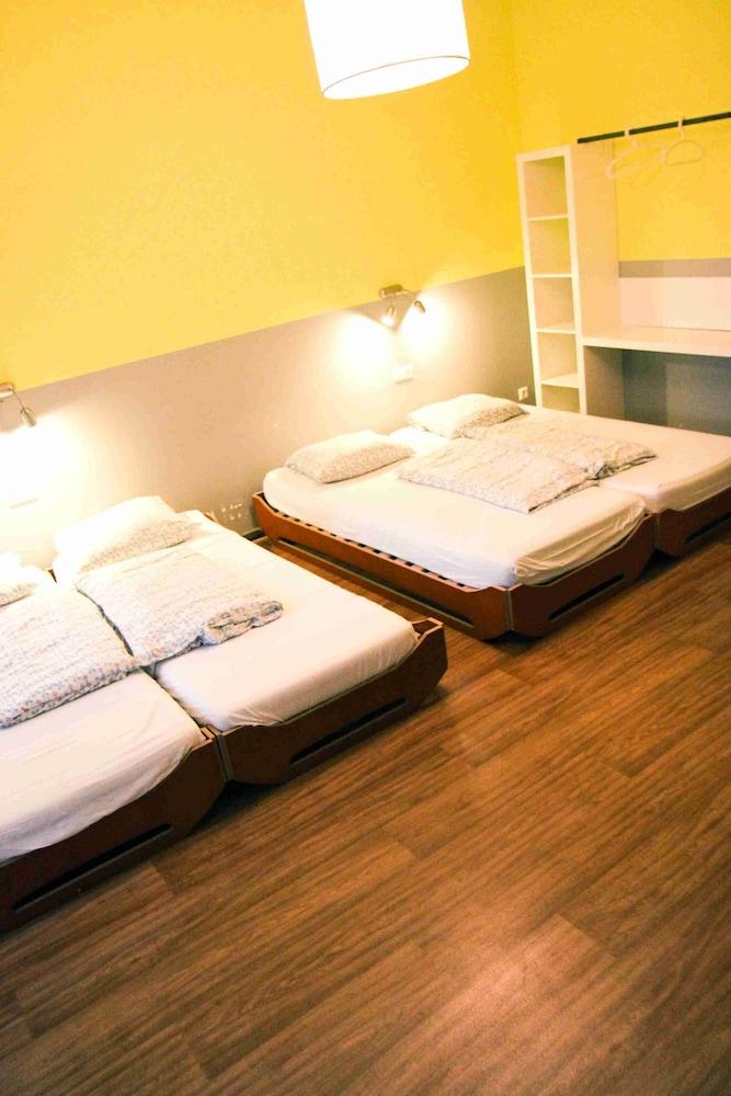 Sunflower Hostel