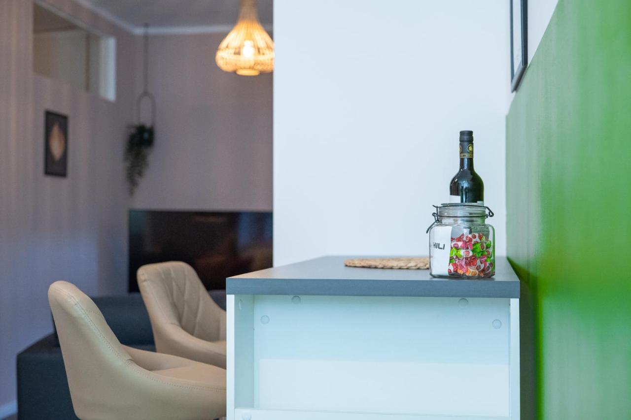 Blue Chili 32 - Stadtwohnung Fuer 3 Modern Zentral Karlshorst Wlan Apartamento *