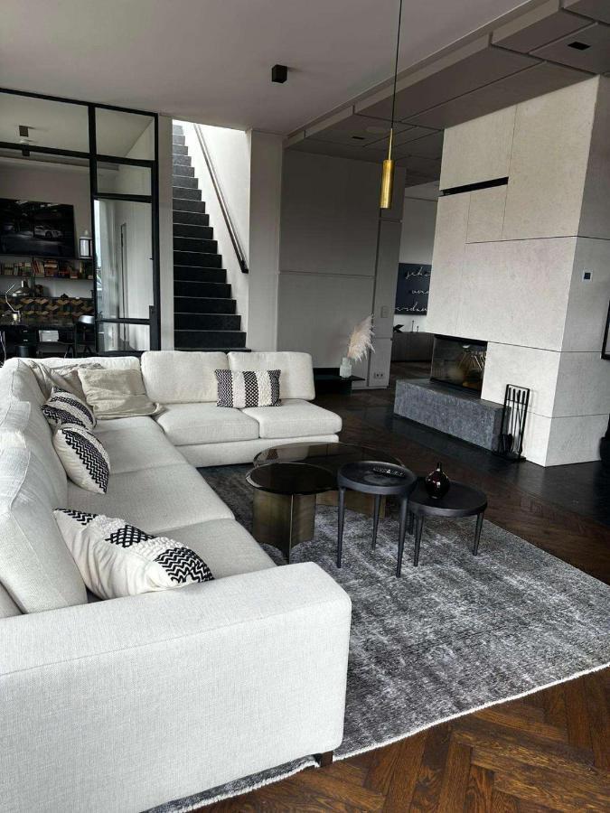 Apartment Luxus Penthouse Am Viktoria-luise-platz