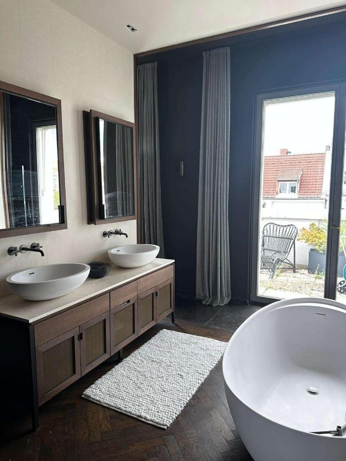 Apartamento Luxus Penthouse Am Viktoria-luise-platz Berlim