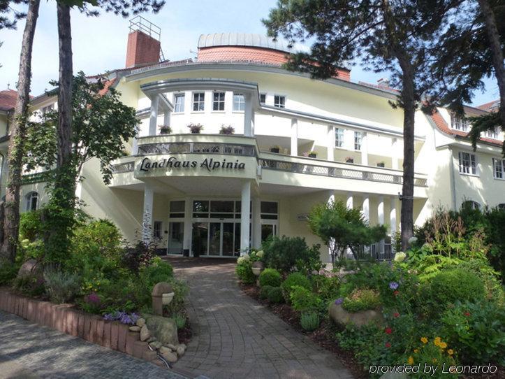 Landhaus Alpinia Hotel 4*