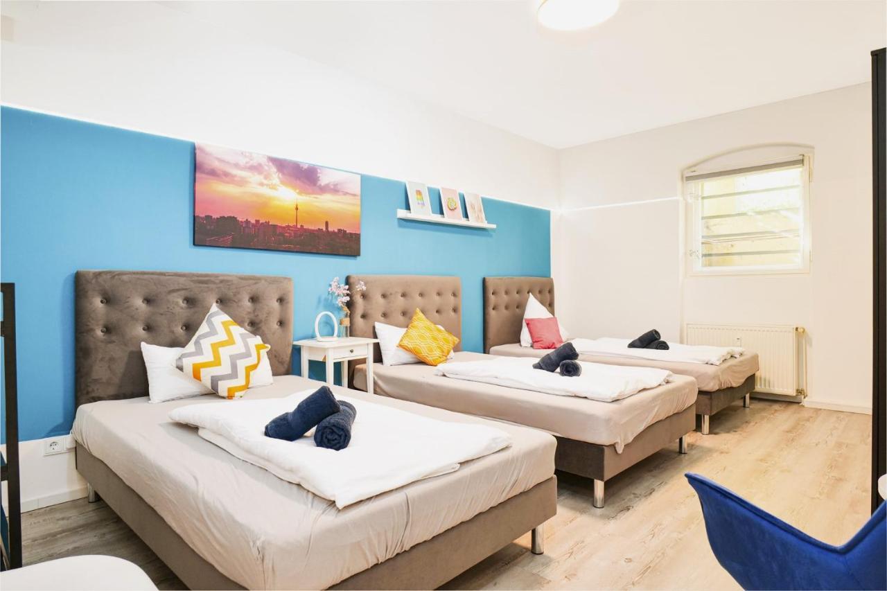 Apartamento Blue Chili 31 - Stadtwohnung Fuer 7 - Modern Zentral Karlshorst Wlan Berlim