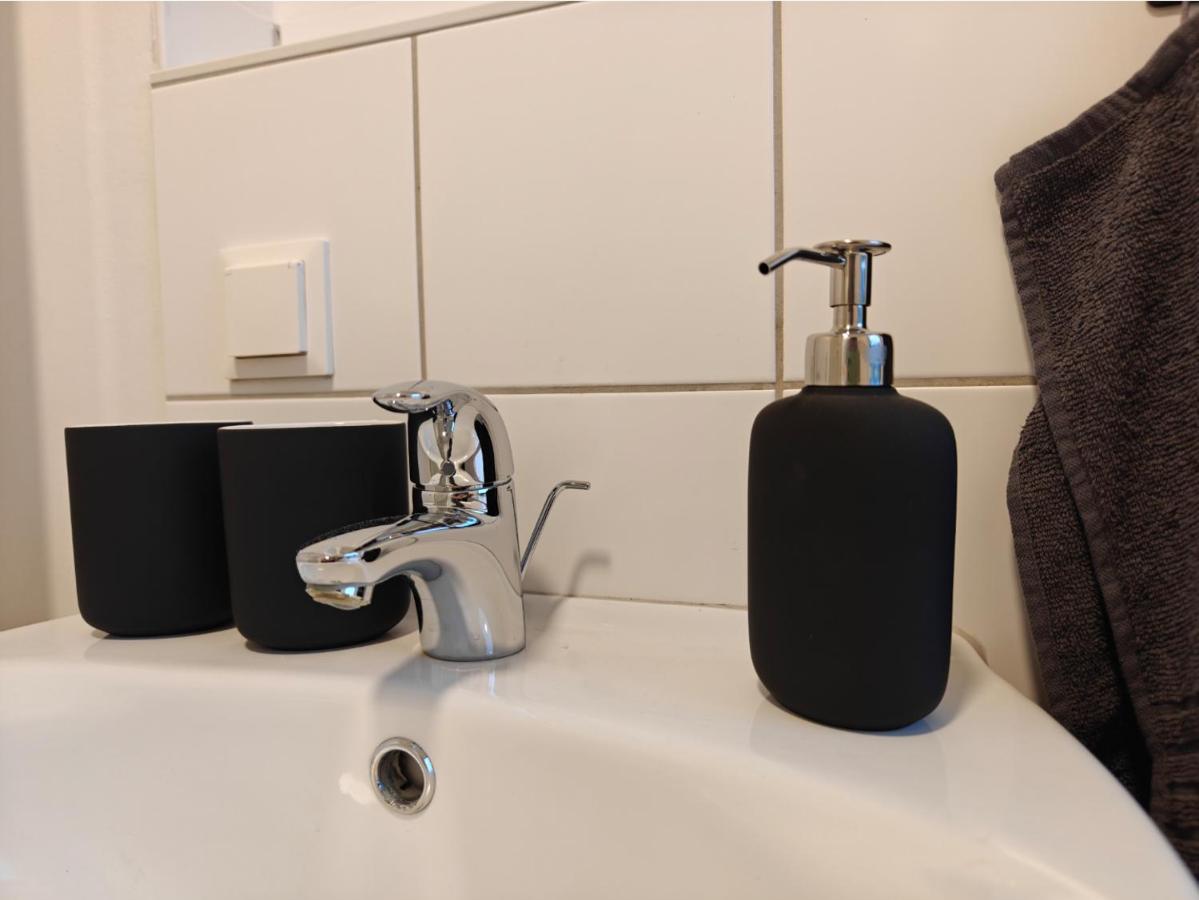 Apartment 2br Apartment, Parking, Wi-fi, Tv In Karow