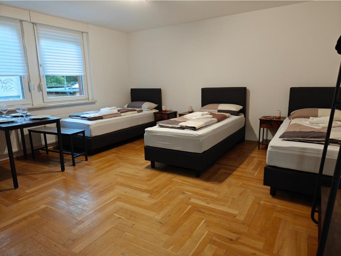 2br Apartment, Parking, Wi-fi, Tv In Karow Berlin