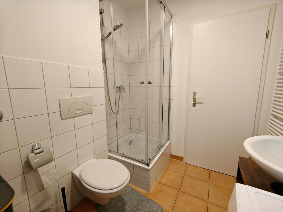 Apartment 2br Apartment, Parking, Wi-fi, Tv In Karow