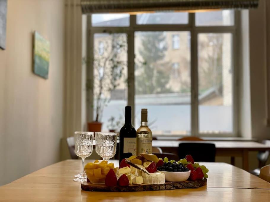 Apartment 200qm Loft For Friends And Family - On The Spree! Berlin
