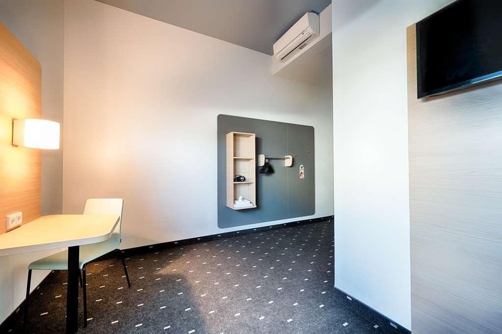 Berlin-airport Hotel