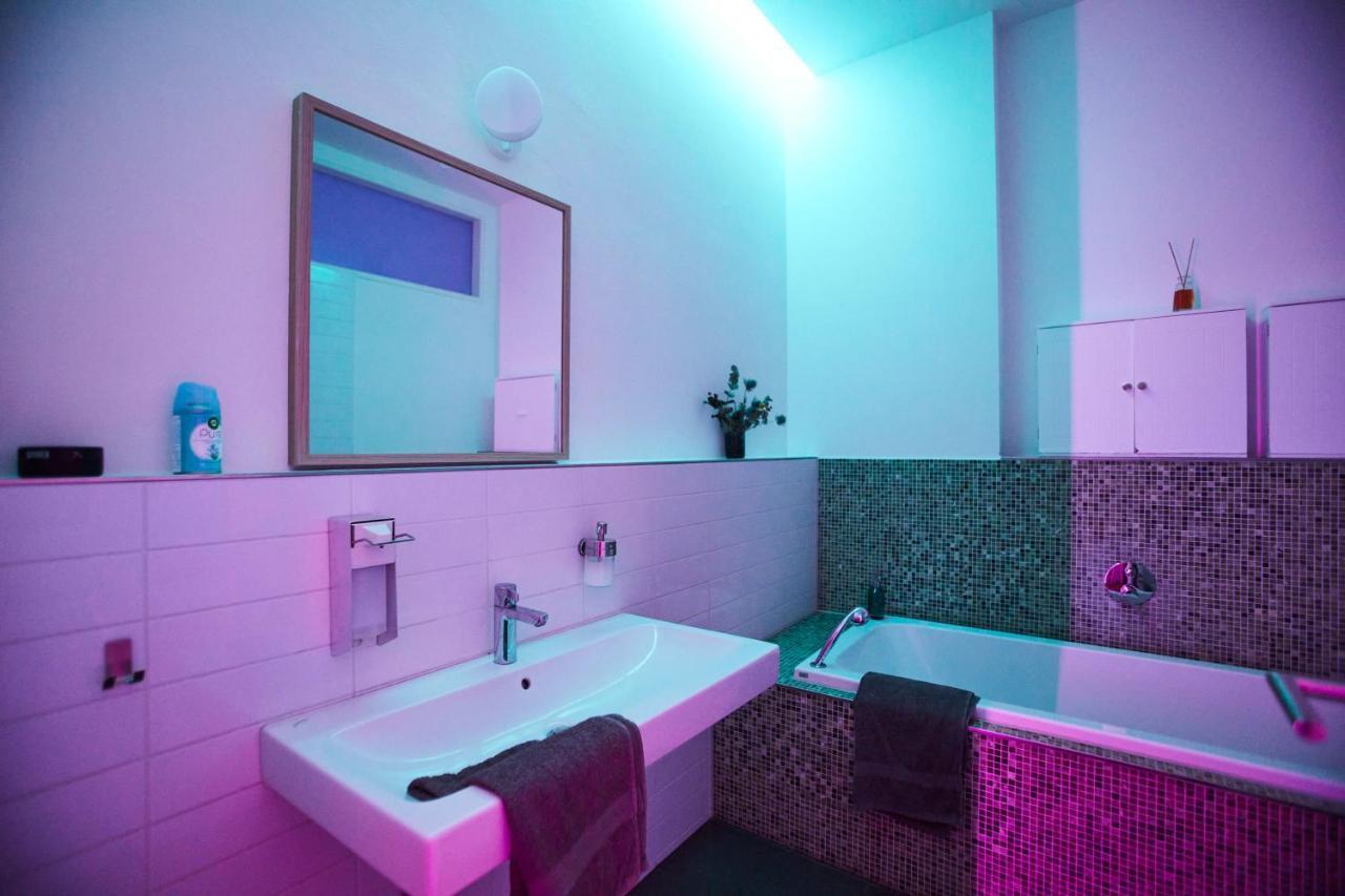 Huge With Cinema And Kitchen In Friedrichshain * Berlin