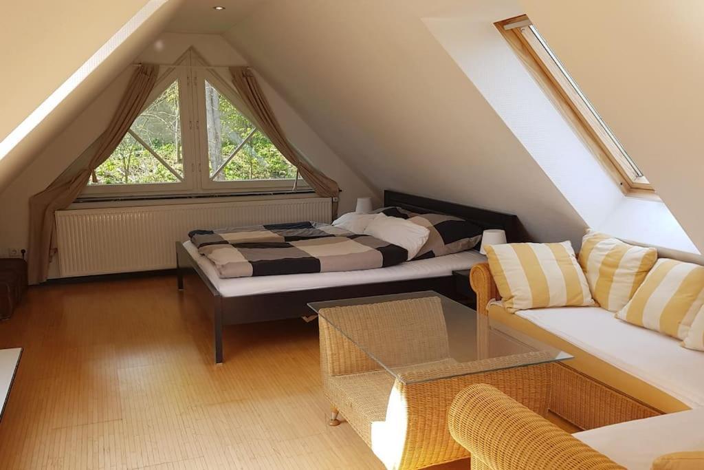 Apartment Dachwohnung Mit Wasserblick Und Eigenem Bootssteg *