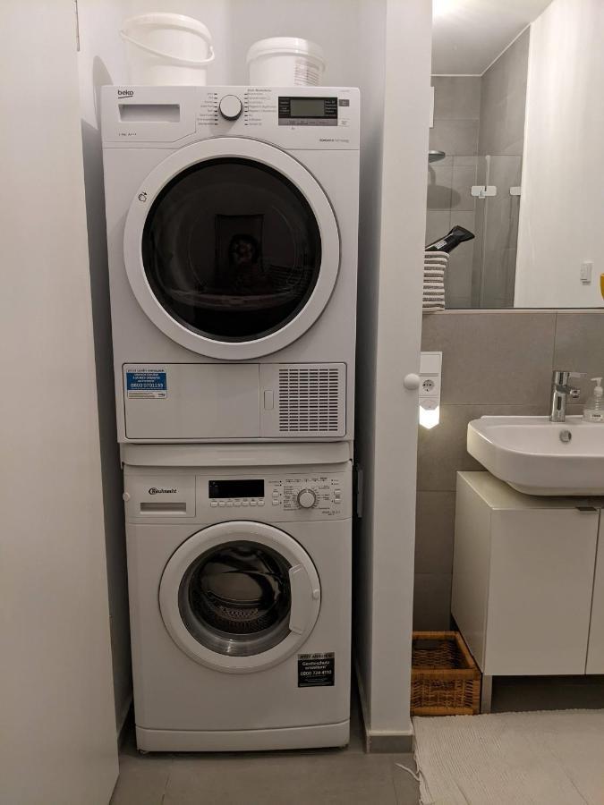 Apartment Either Private 2b2b Or Shared 1b1b, Luxury, Bright, Spacious