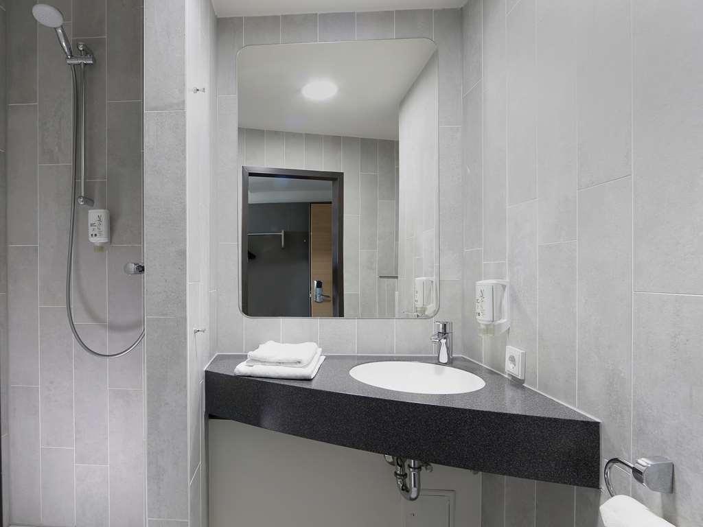 Berlin-airport Hotel 2*