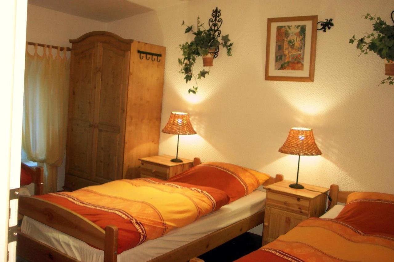 Ferienhaus Kutscherhaus Casa Chabeli - Berlin, Max 11 Personen Berlin