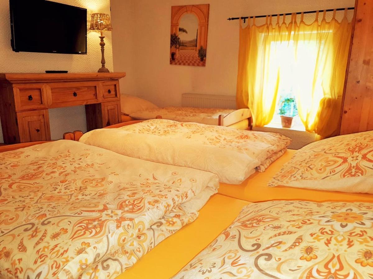 Ferienhaus Kutscherhaus Casa Chabeli - Berlin, Max 11 Personen Holiday home