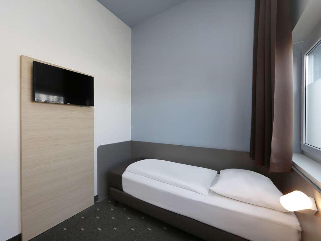 Berlin-airport Hotel 2*