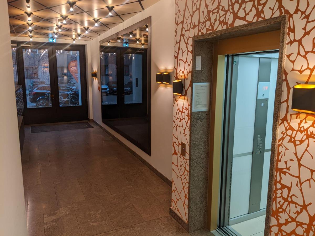 Either Private 2b2b Or Shared 1b1b, Luxury, Bright, Spacious Berlin