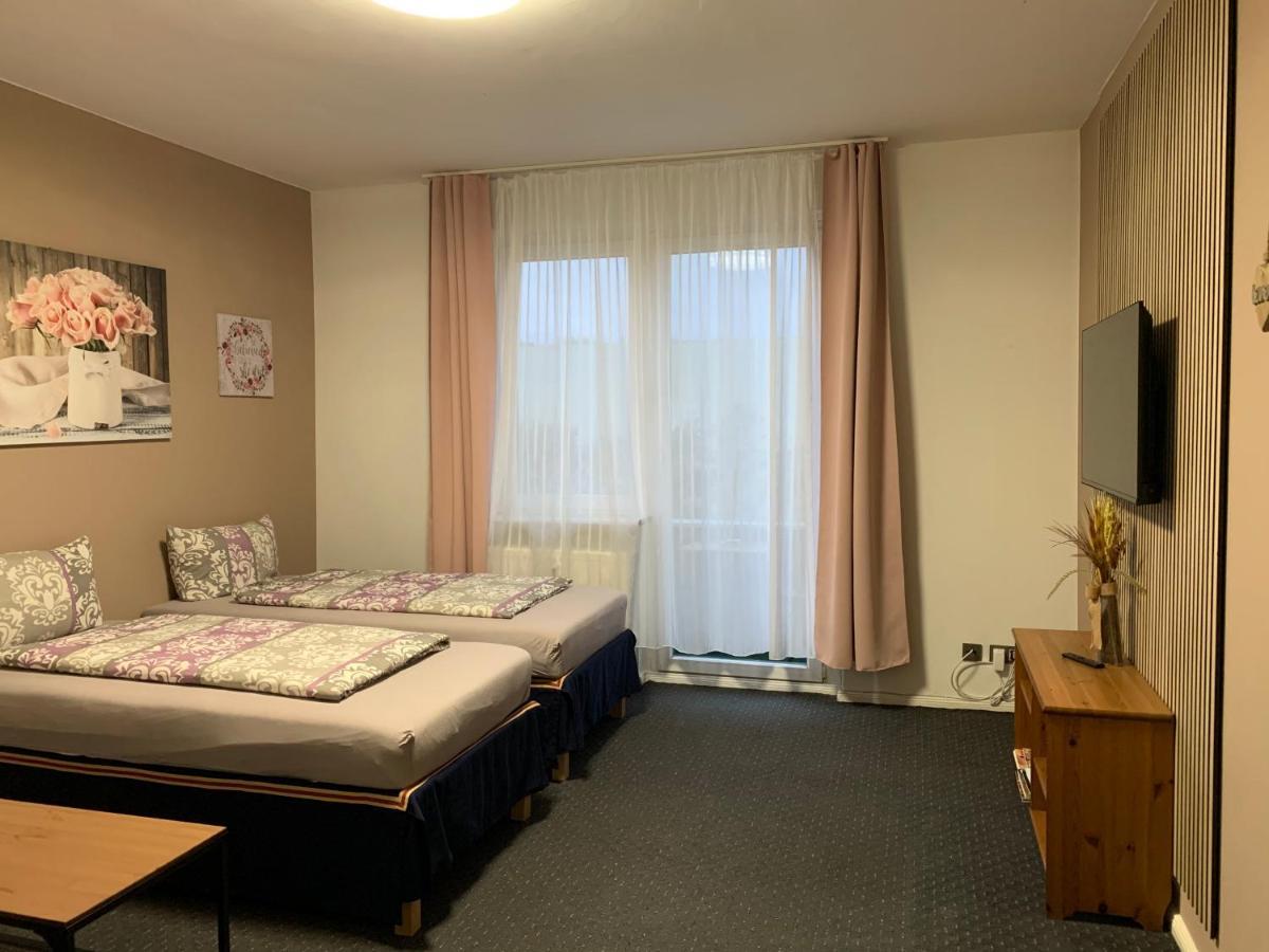 Rising Apartment *