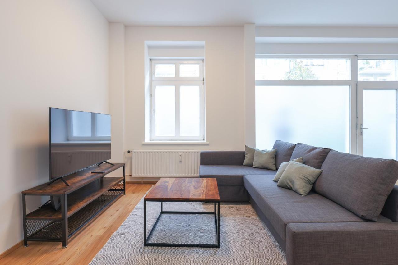 Neue 2-zi-apartment 15 Min Entfernung Zum Hbf Und Brandenburger Tor Apartment Berlin