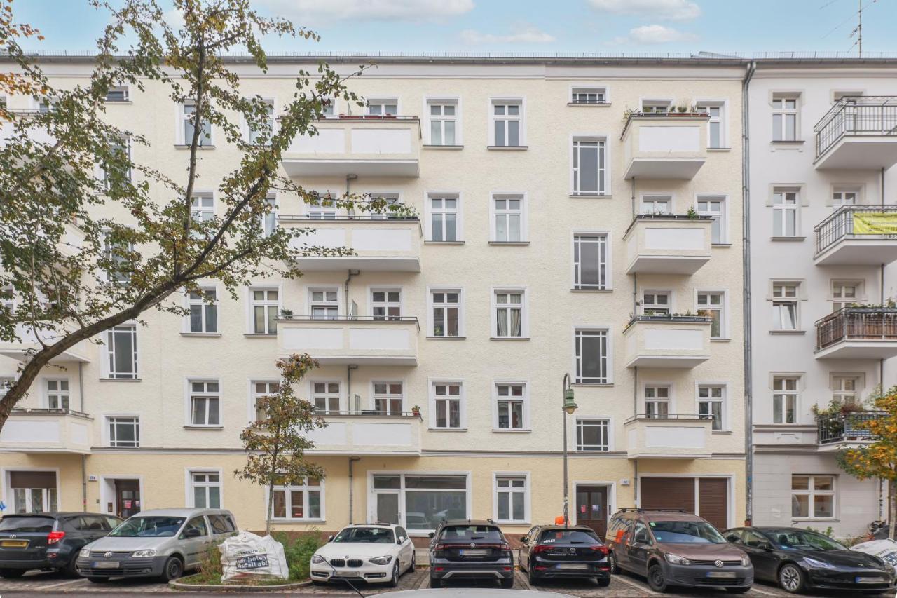 Apartment Neue 2-zi-apartment 15 Min Entfernung Zum Hbf Und Brandenburger Tor