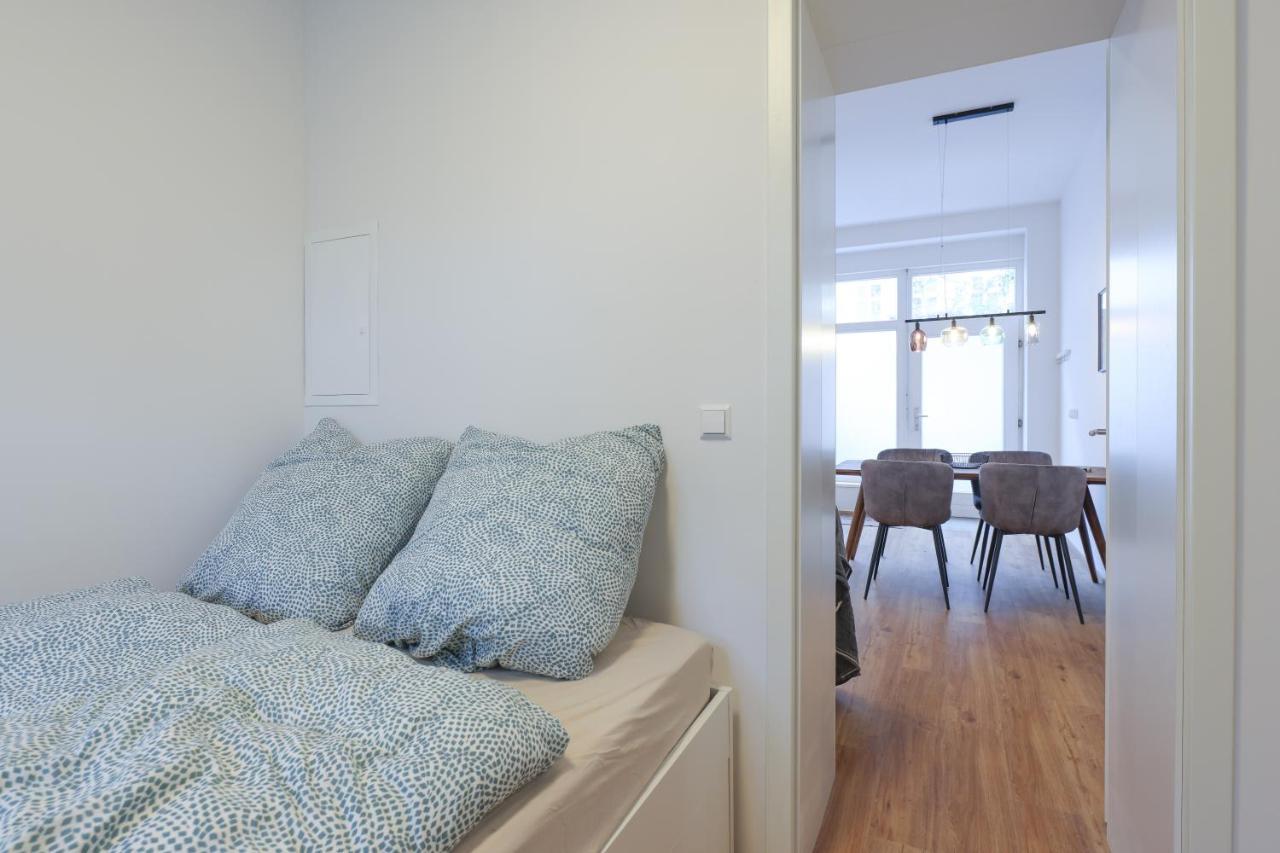 Neue 2-zi-apartment 15 Min Entfernung Zum Hbf Und Brandenburger Tor *