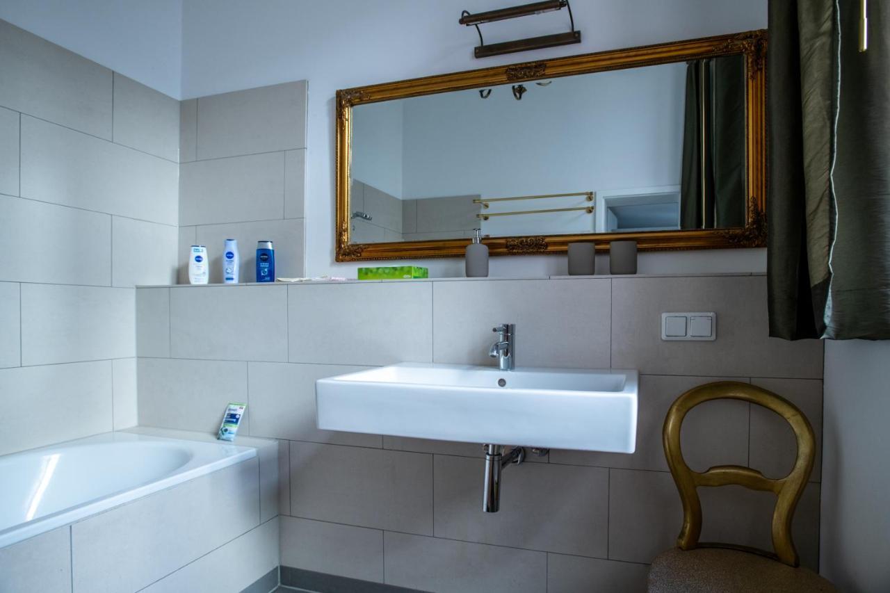Apartment Alt-berliner Eckkneipe - 