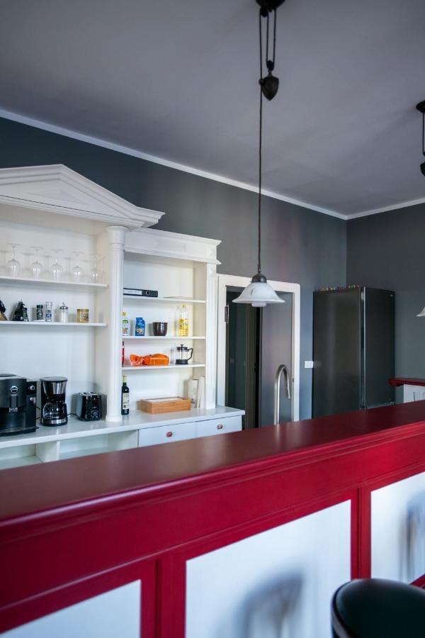 Apartment Alt-berliner Eckkneipe - 