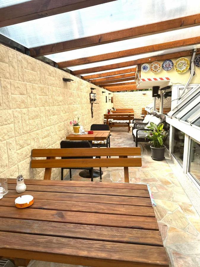 Aparthotel Guzulka & Restaurant