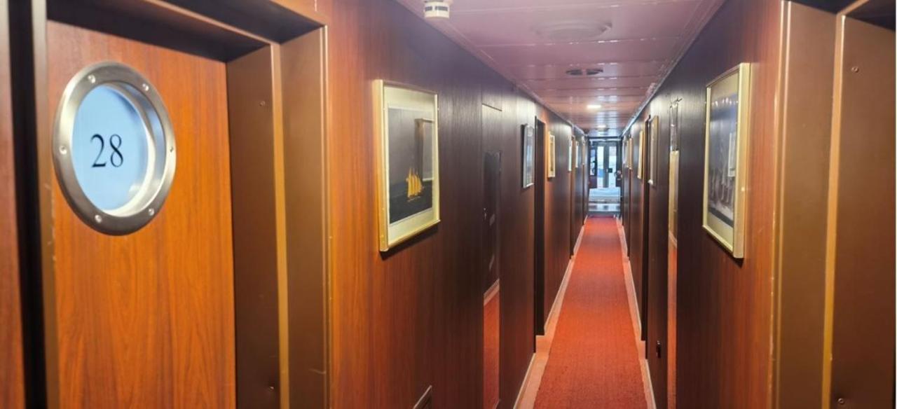 Hotel Shipotel-Berlin Gmbh, Shipotel Eastern & Shipotel Western 2*