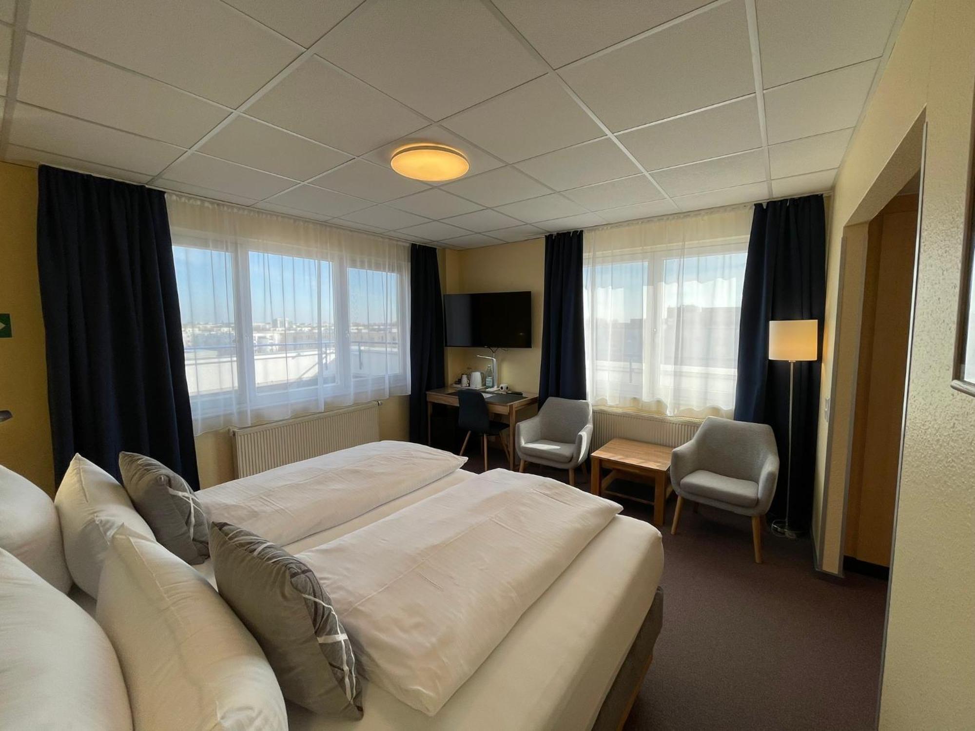 Hotel Parkhotel Marzahn 3*