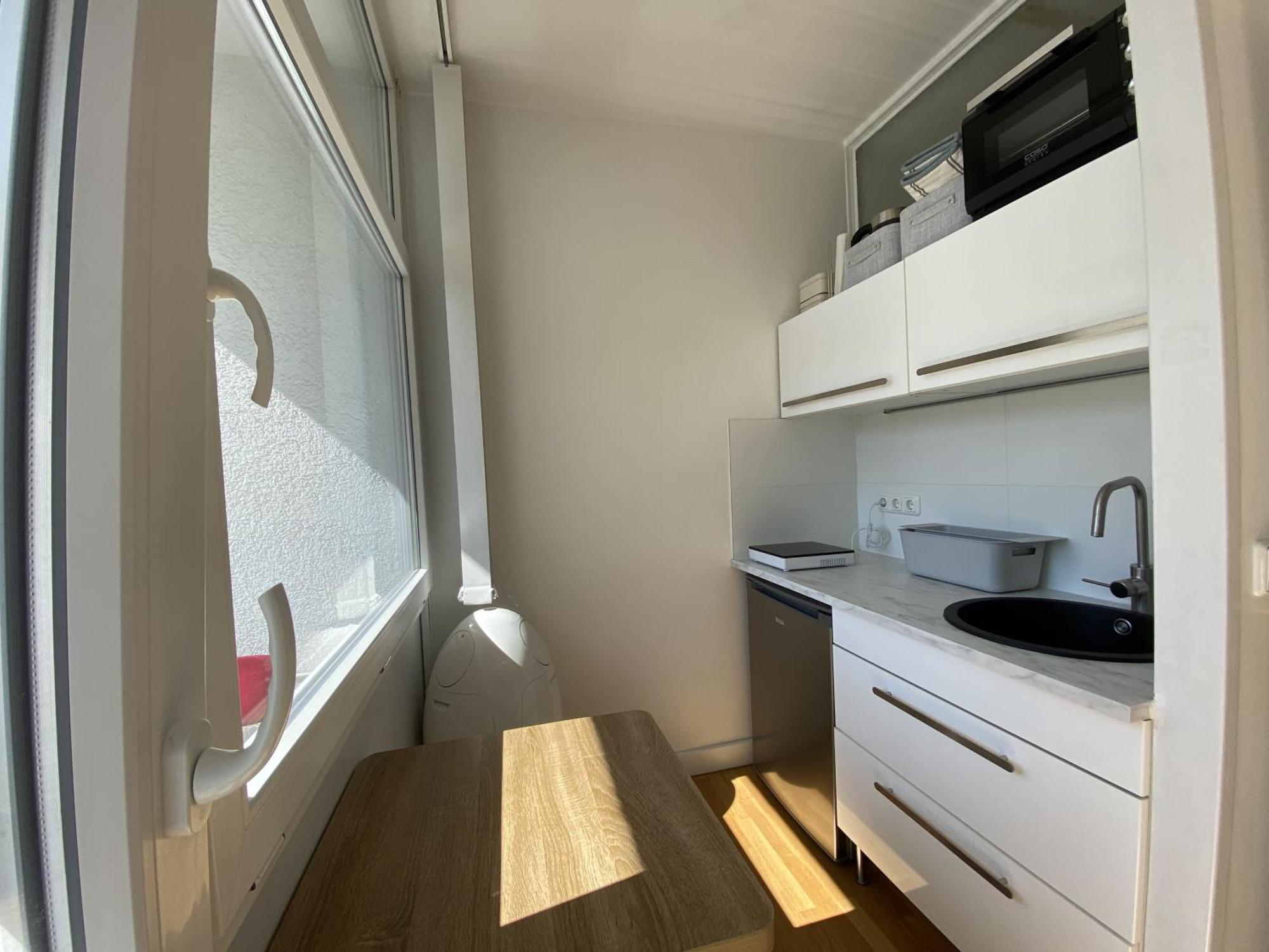 Charming Viktoriapark Apartment *