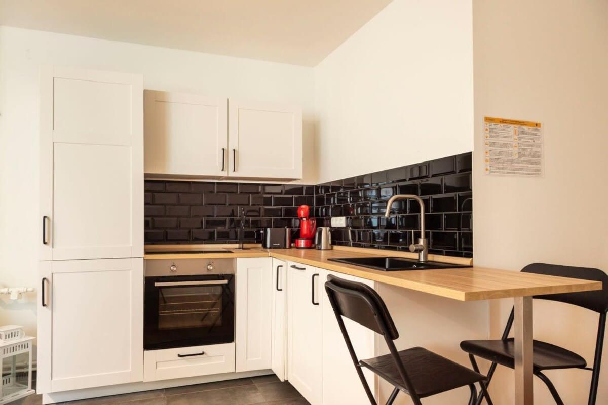 Apartment Cosy Two Br Self Checkin Street Parking Berlin