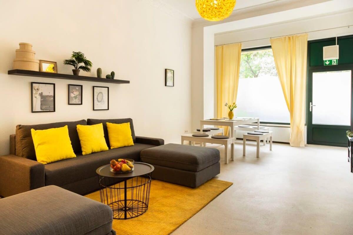 Apartment Modern 2 Bedroom In Schoeneberg