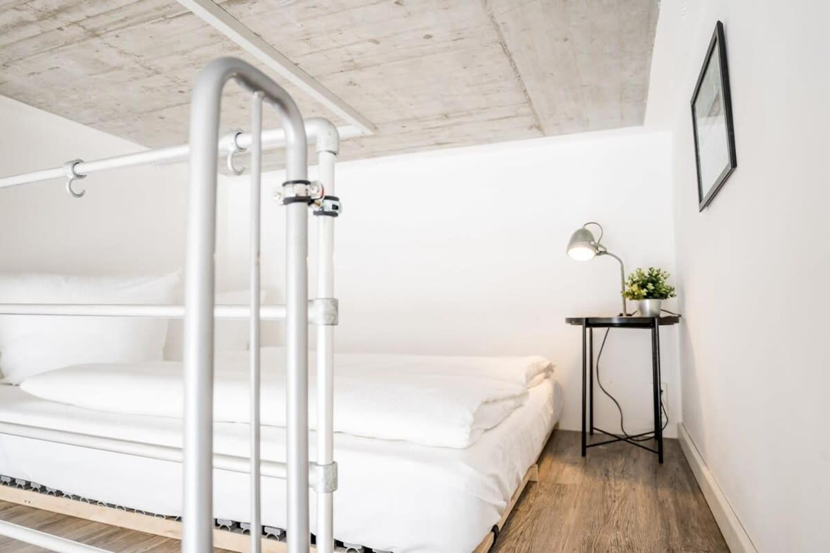 Industrial Loft In Mitte Apartment Berlin